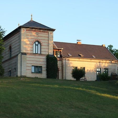 „Rentmeisterhaus Basedow“ Basedow  Exteriör bild
