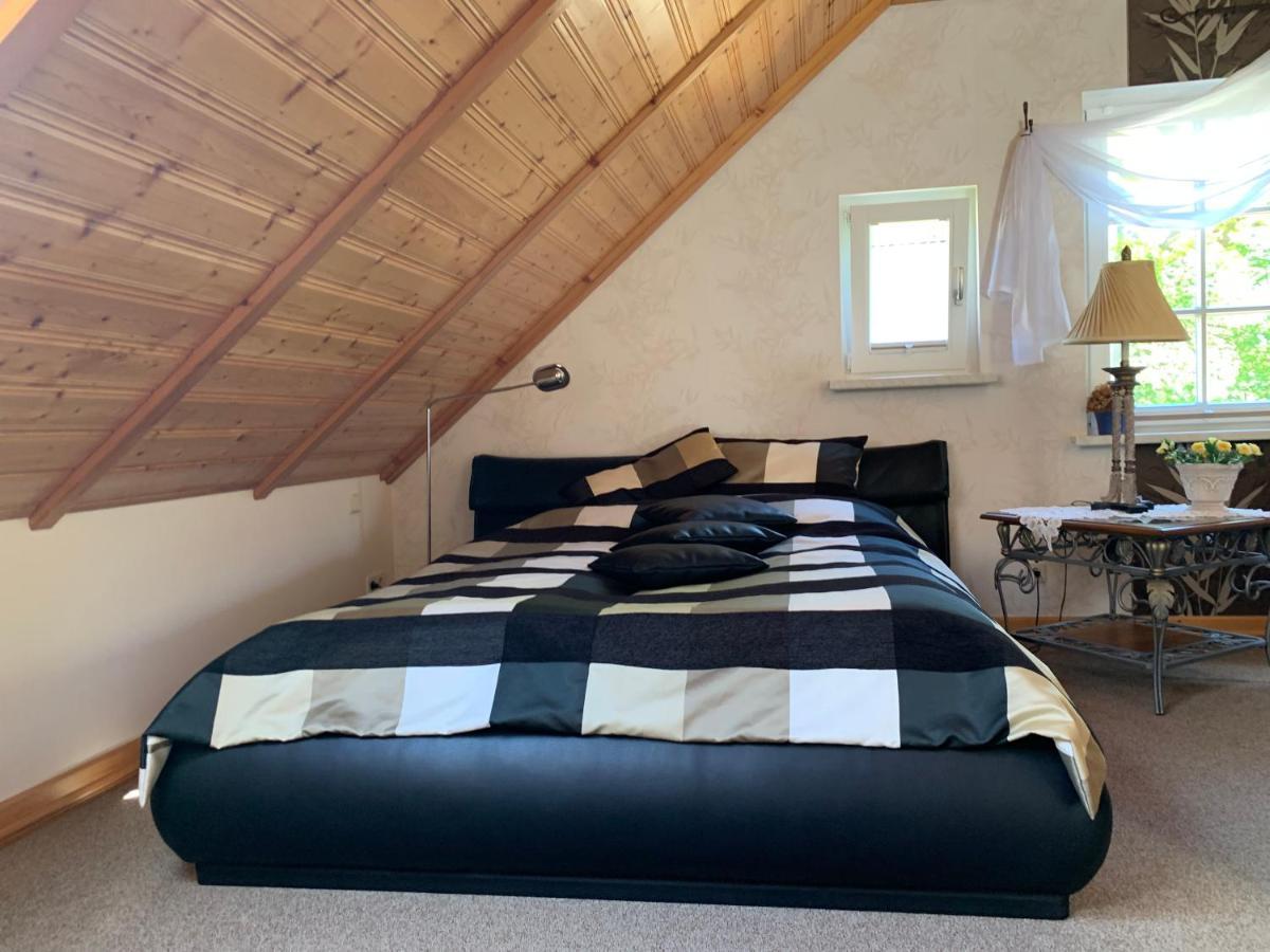 „Rentmeisterhaus Basedow“ Basedow  Exteriör bild